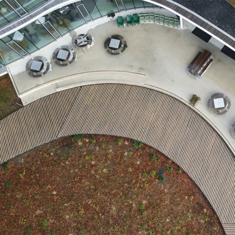Bandes antidérapantes pour terrasse